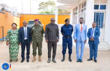 Usage des réseaux sociaux pour créer la panique au sein de la population au Sud-Kivu : Jean-Jacques Elakano appelle ses administrés au calme