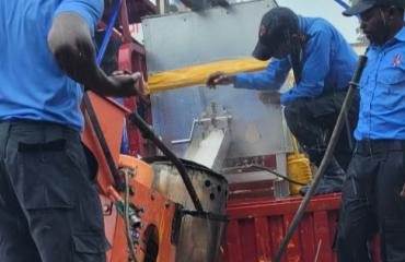 Bunia : la CNPR se dote d’une machine capable de marquer 25 km de routes par jour