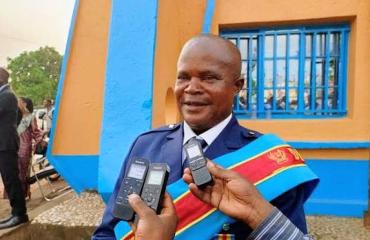 PEQIP en Ituri : le député Kambale Ngendo Joachim réclame la transparence dans l’attribution des marchés scolaires