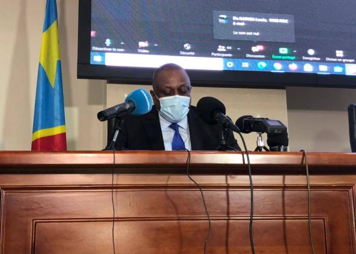 <p>Le Ministre Jean-Jacques Mbungani annonçant la fin de la douzième épidémie de la maladie à virus Ebola. 3 Mai 2021.</p>