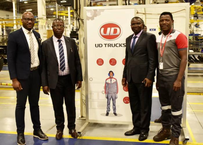 Pretoria : Julien Paluku visite les installations de la Société UD TRUCKS prête à investir en RDC