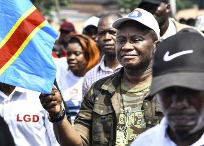 “La conclusion rendue publique par les autorités judiciaires en charge du dossier Okende est la plus ridicule qui soit” ( JC Katende)