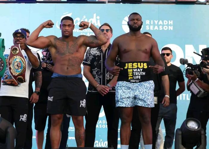 Martin Bakole contre Jared Anderson, un duel de Titans chez les Poids Lourds