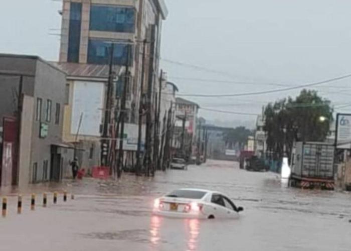 Inondations à Kampala, un signal d'alarme sur le changement climatique