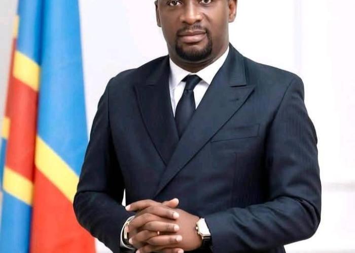 Patrick Munyomo, député de Goma, tend la main aux déplacés du Kivu