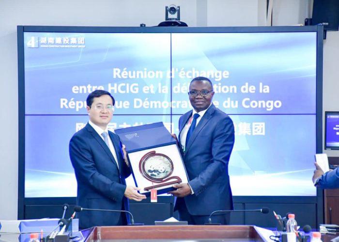 Julien Paluku décroche un partenariat pour la modernisation de la Foire Internationale du Congo-Kinshasa à la 4e édition de l’exposition Sino-Africaine