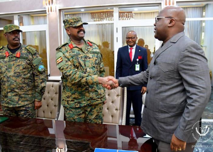 Le général Muhoozi Kainerugaba hausse le ton contre les Wazalendo et réaffirme son allégeance à Kagame