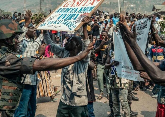 Uvira : le gouvernement tente d’apaiser les tensions autour de la nomination du général Gasita