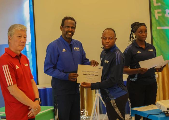 LIFNOKI : l'arbitre Assistant André Balekelayi, brille à l'école du savoir dans la capitale Congolaise